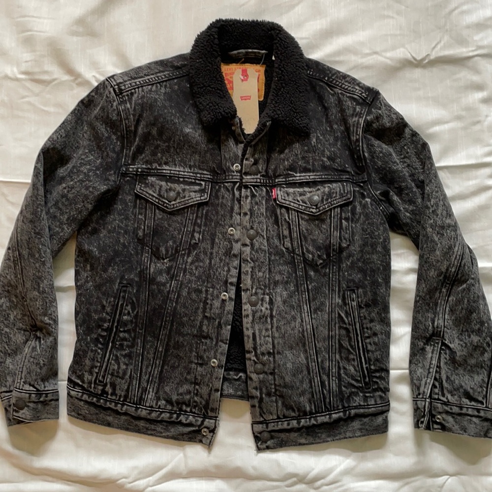Levi’s SHERPA TRUCKER JACKET